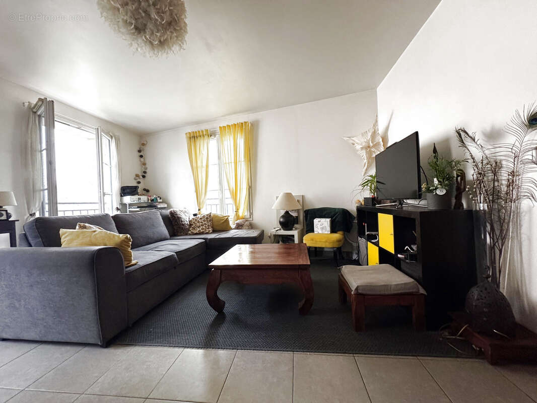 Appartement à VEMARS