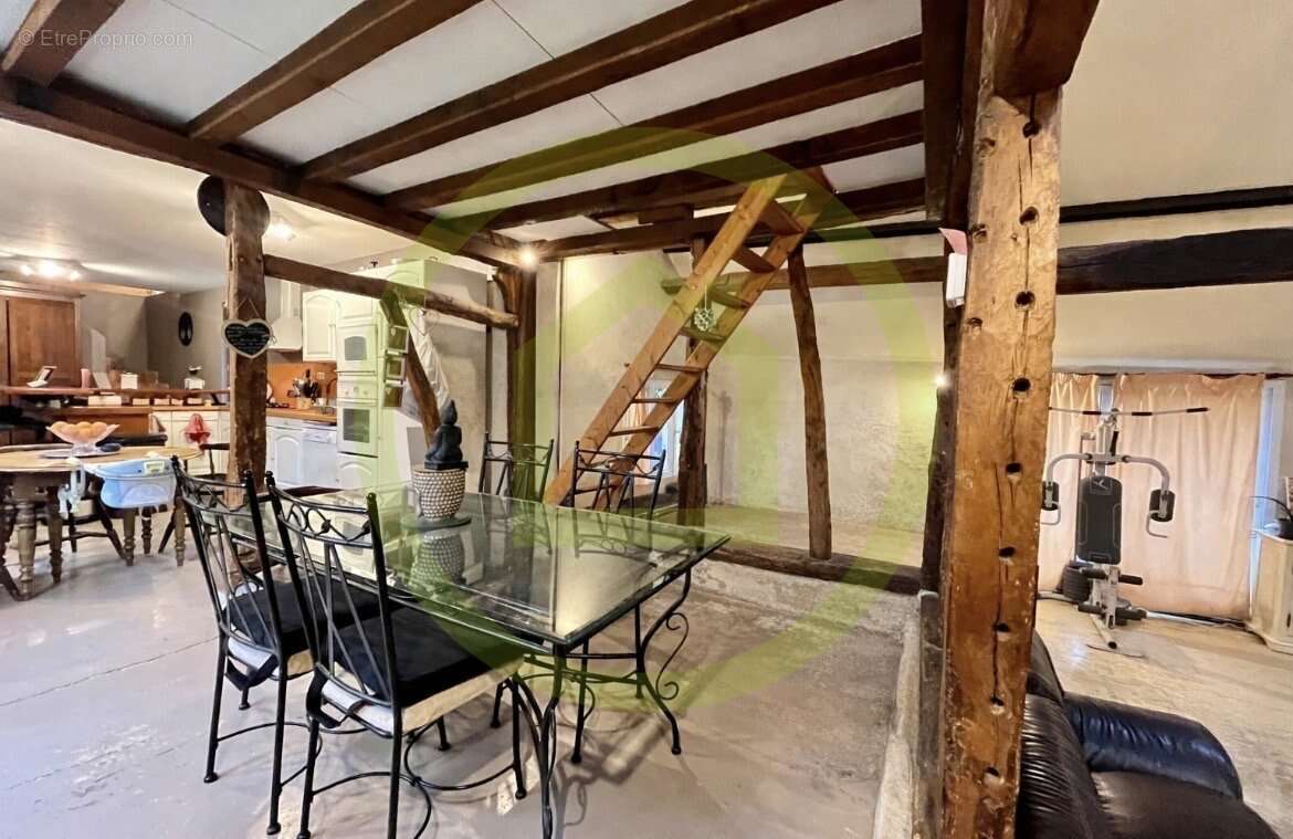 Maison à LYONS-LA-FORET