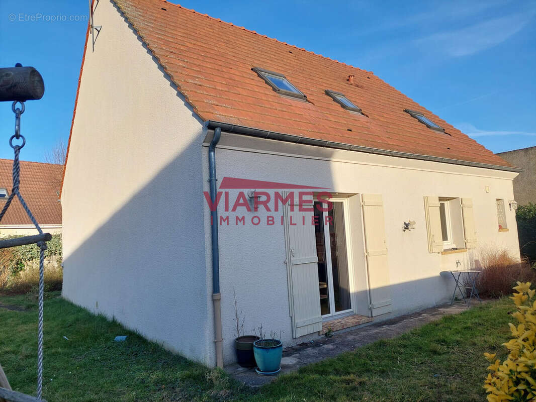 Maison à VIARMES