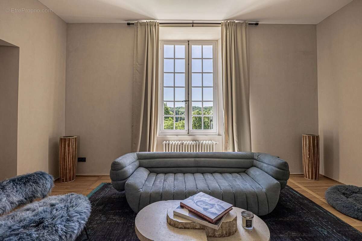 Maison à MONTCUQ