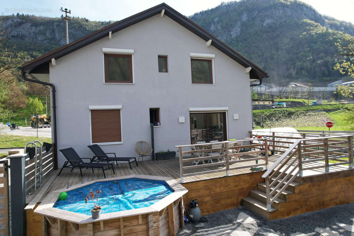 Maison à SAINT-JEOIRE