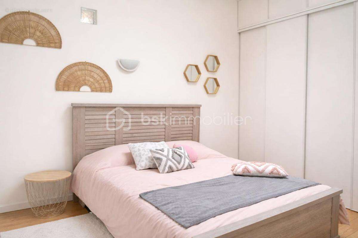  Charentaise de charme avec piscine et prestations haut de gamme – 217 m²  - photo 9