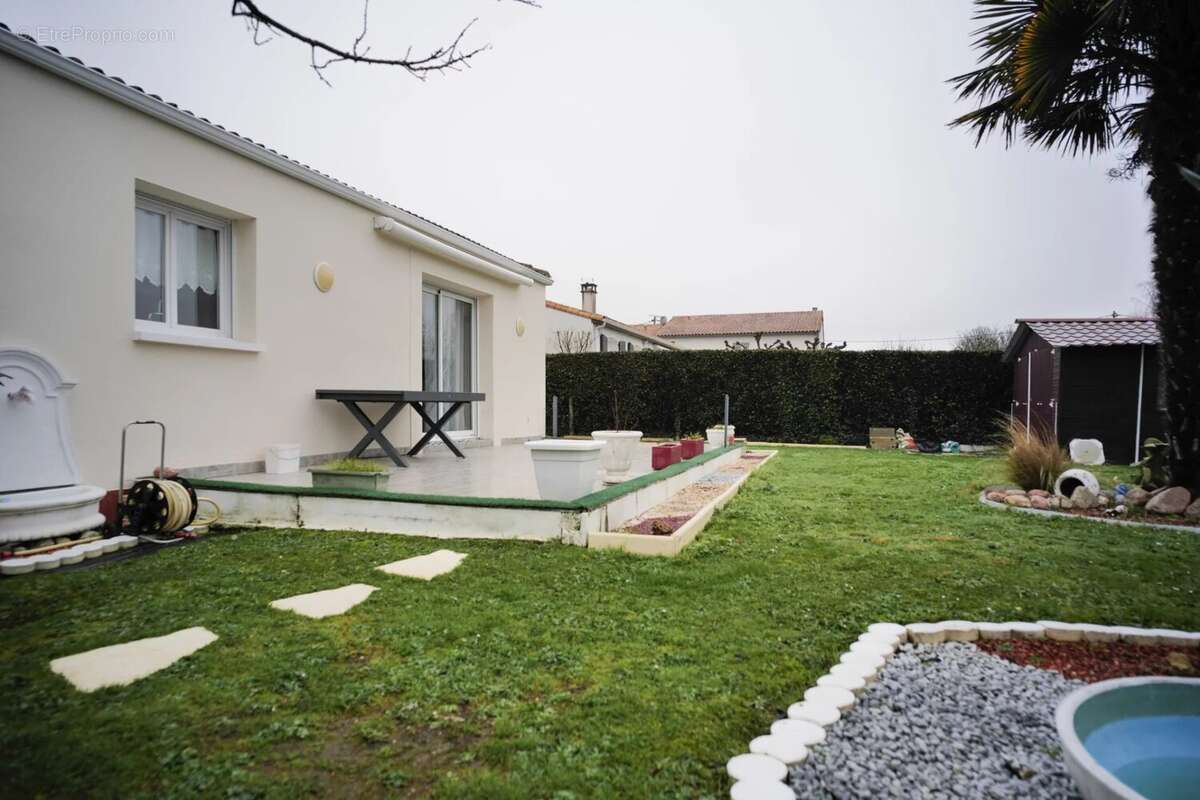 Maison à SAINT-GEORGES-DE-DIDONNE