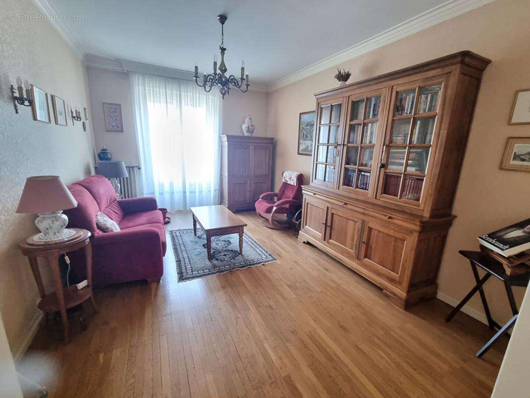 Appartement  4 pièces 76 m2 - photo 2