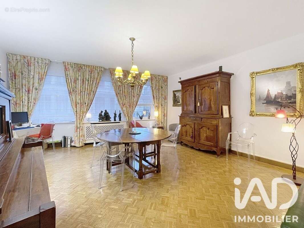 Appartement 319 m² à Douai  - photo 4