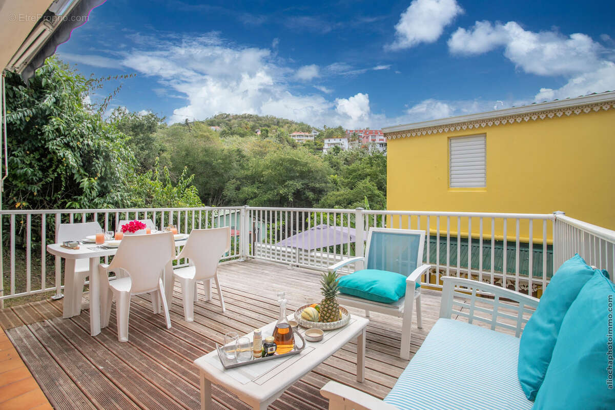 Appartement à LES TROIS-ILETS