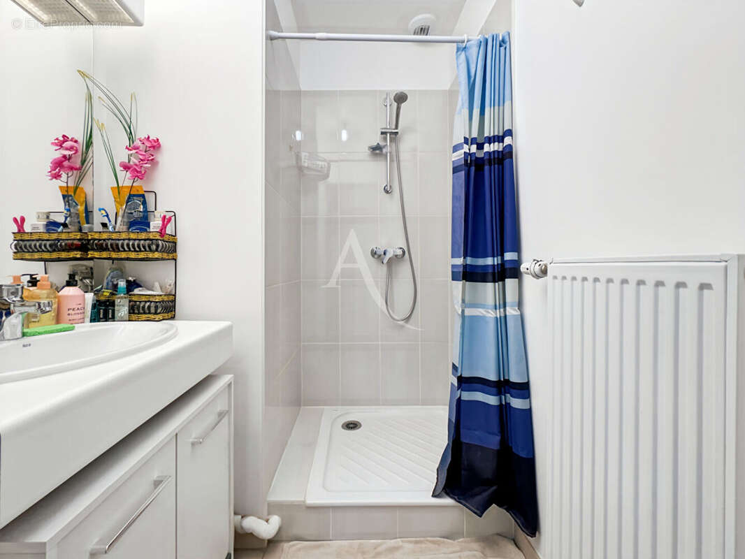 Maison à JOUY-LE-MOUTIER