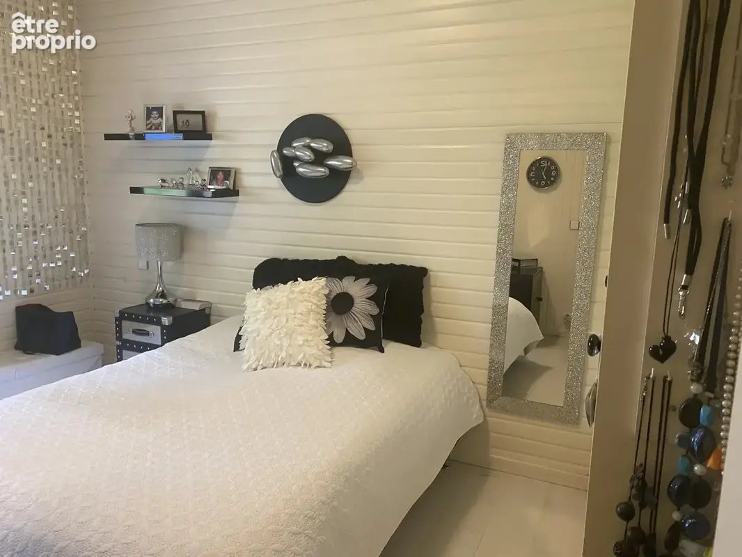 Maison familiale avec jardin   360 000 € - photo 7