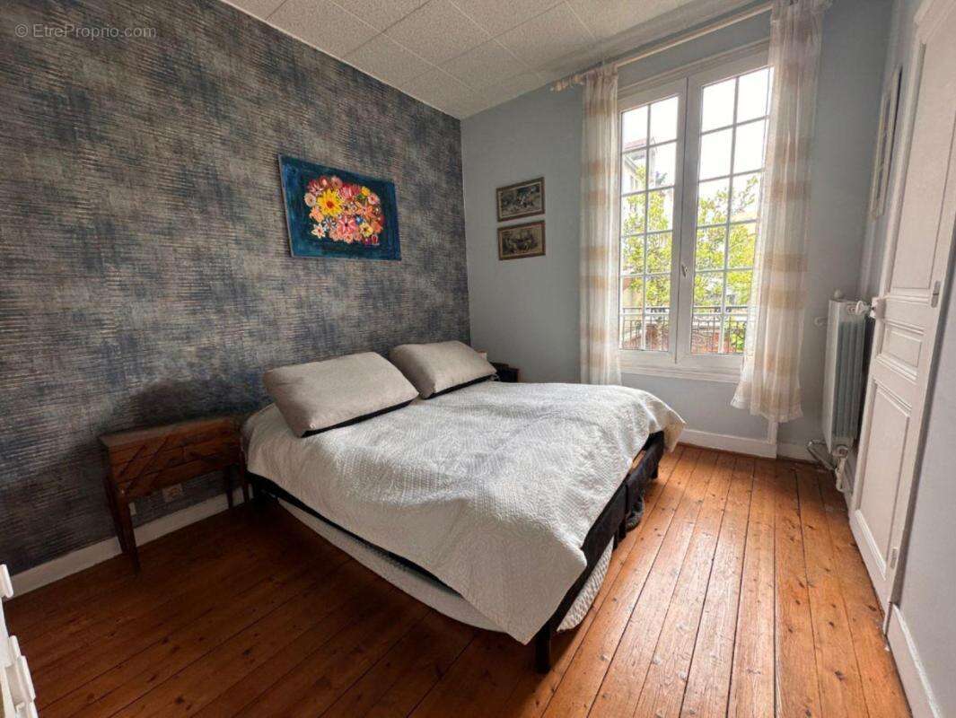 Maison à LE PERREUX-SUR-MARNE