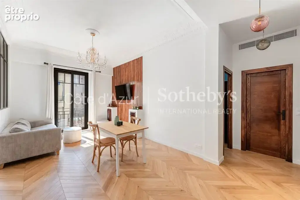 Nice Carré d’Or, appartement une chambre rénové avec balcon rue François 1er - photo 2