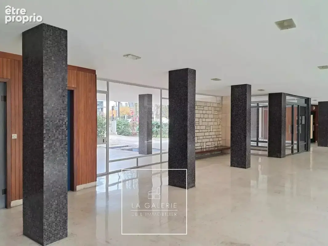 APPARTEMENT A VENDRE T5  La Muette, idéalement situé avec parking et cave. - photo 16