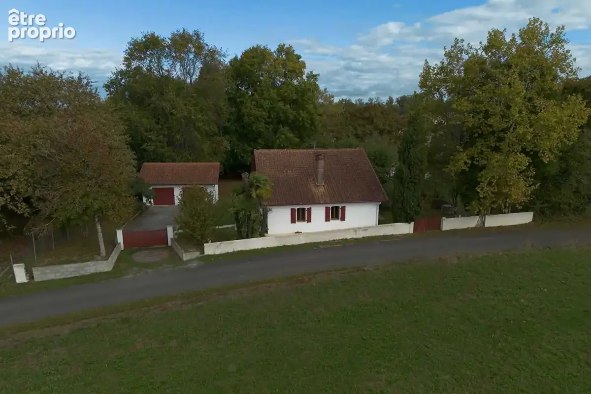 Une ferme de 1859, ses 4 600 m² de parc et sa piscine - photo 29