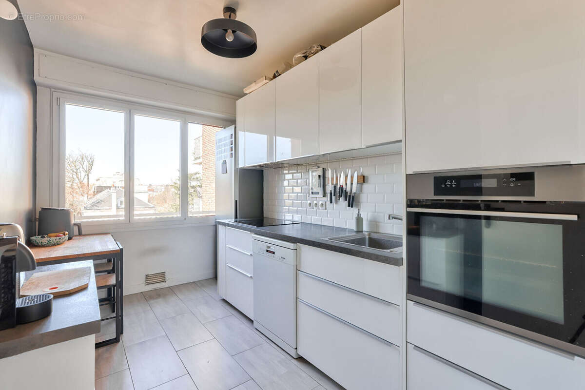 Appartement à FONTENAY-SOUS-BOIS