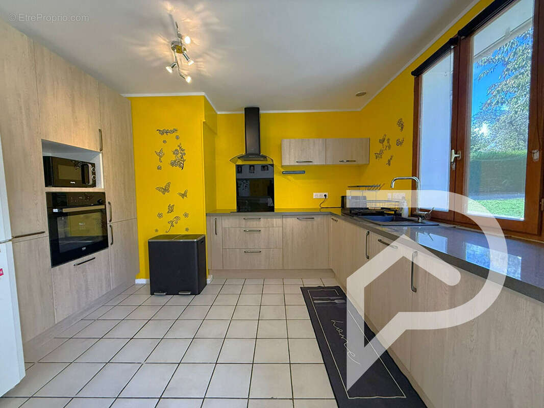 Maison à SAINT-JUST-EN-CHAUSSEE