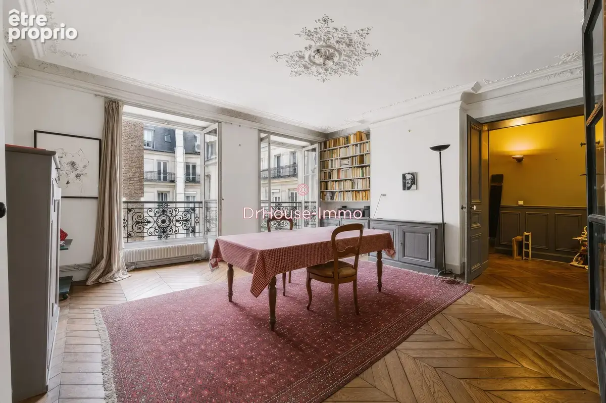 Appartement 4 pièces 134 m² à vendre à Paris-3e (75003) - photo 2
