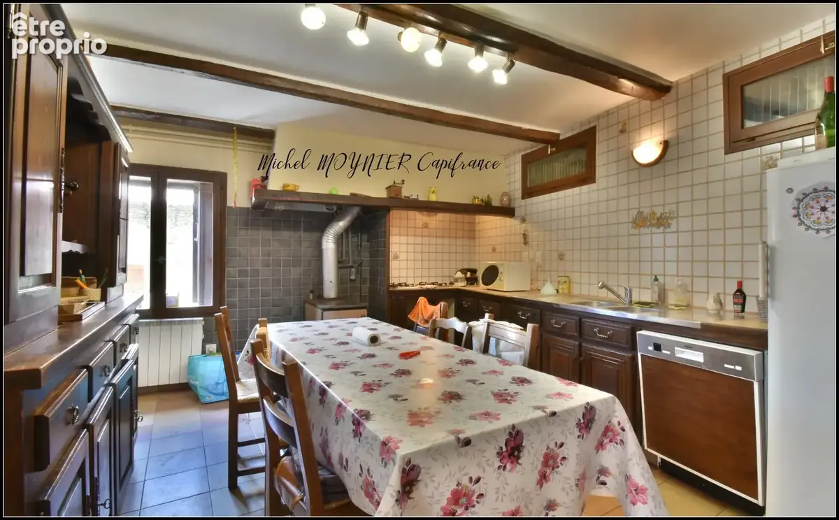 Maison de village à rénover avec grange de 186 m² à Siguret - photo 5
