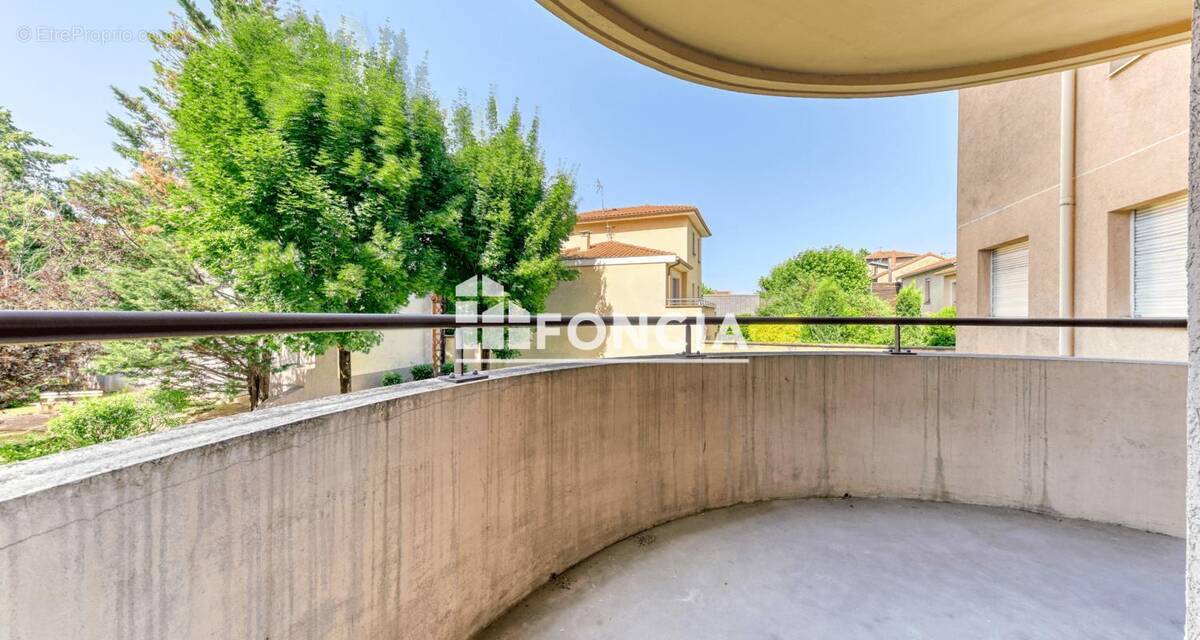 Appartement à LYON-8E