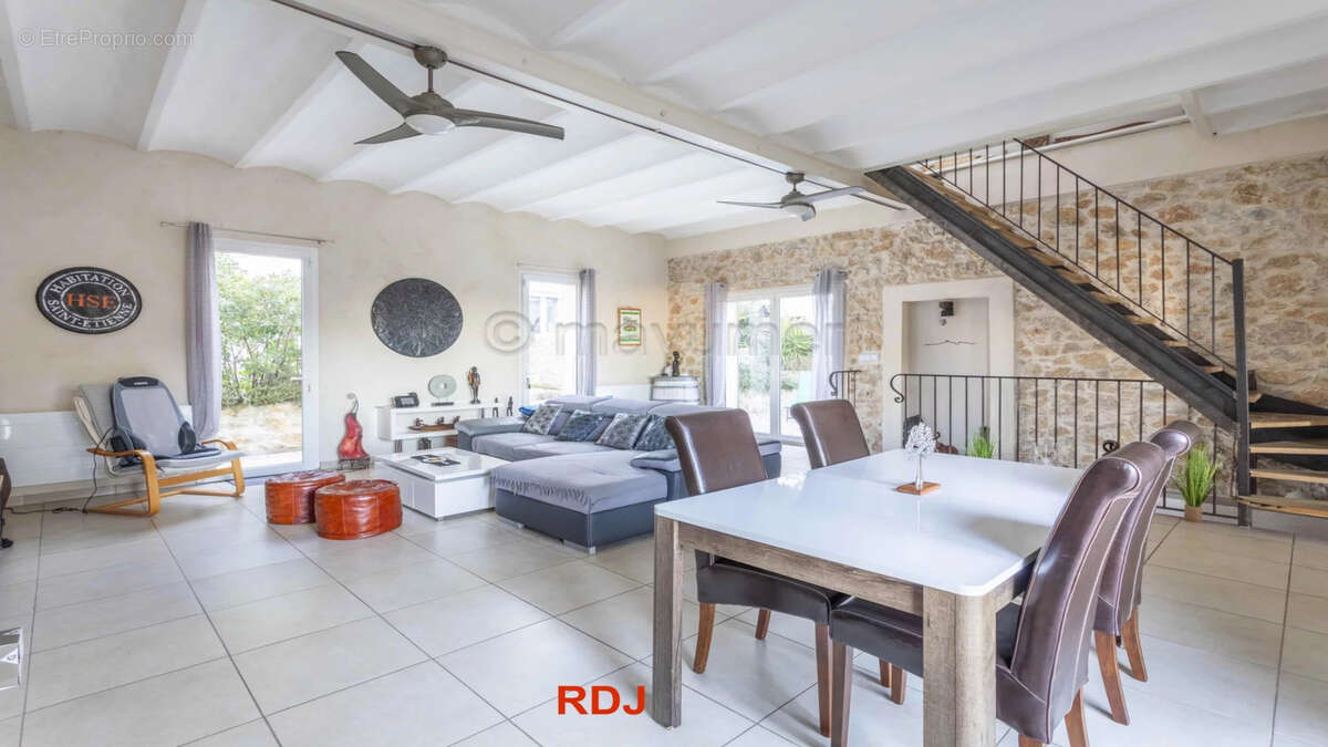 Maison à MARSEILLE-9E