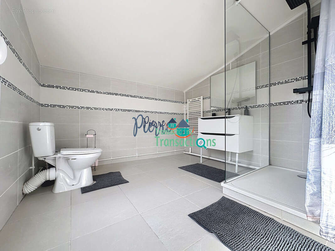 Maison à OCTEVILLE-SUR-MER