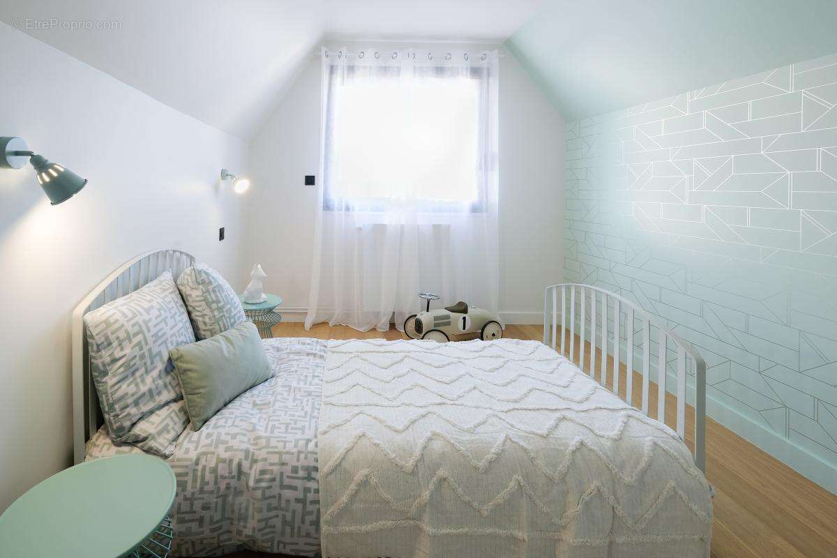 Maison familiale entièrement rénovée - photo 6