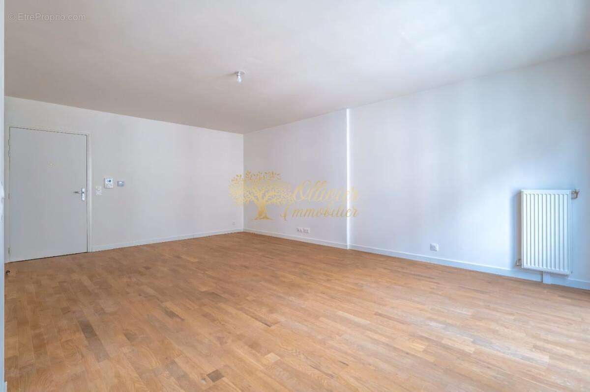 Appartement à MAISONS-ALFORT
