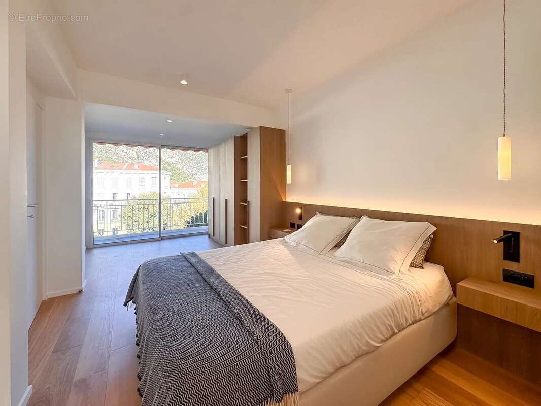 Appartement à BEAULIEU-SUR-MER