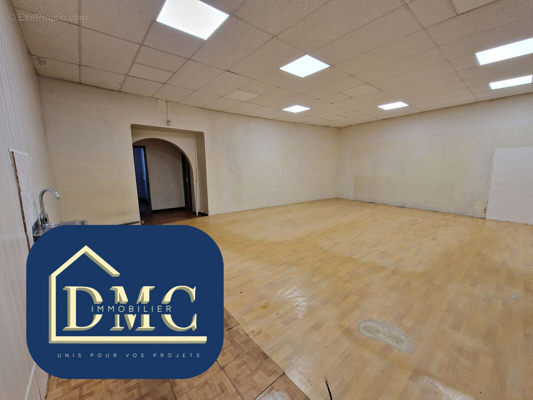 Commerce à CINTEGABELLE