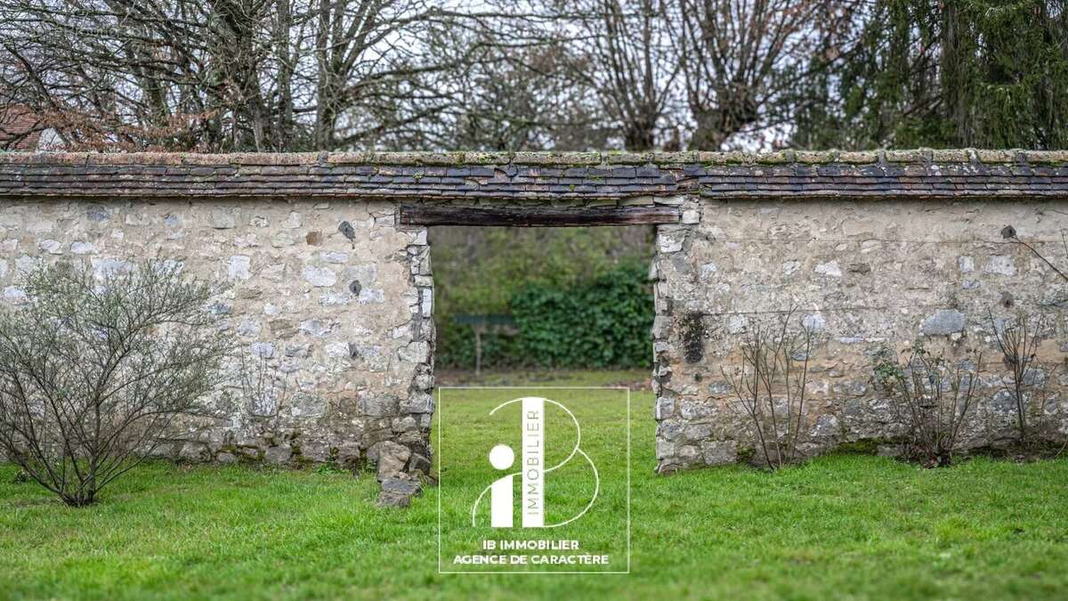Maison à BOURRON-MARLOTTE