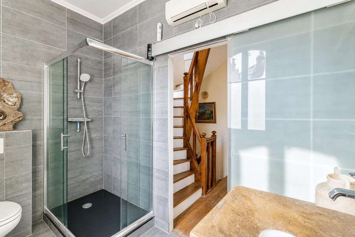 Maison lumineuse 6 pièces à Colombes - photo 8