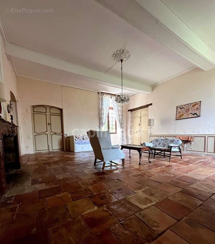 Maison à SAINT-CLAR