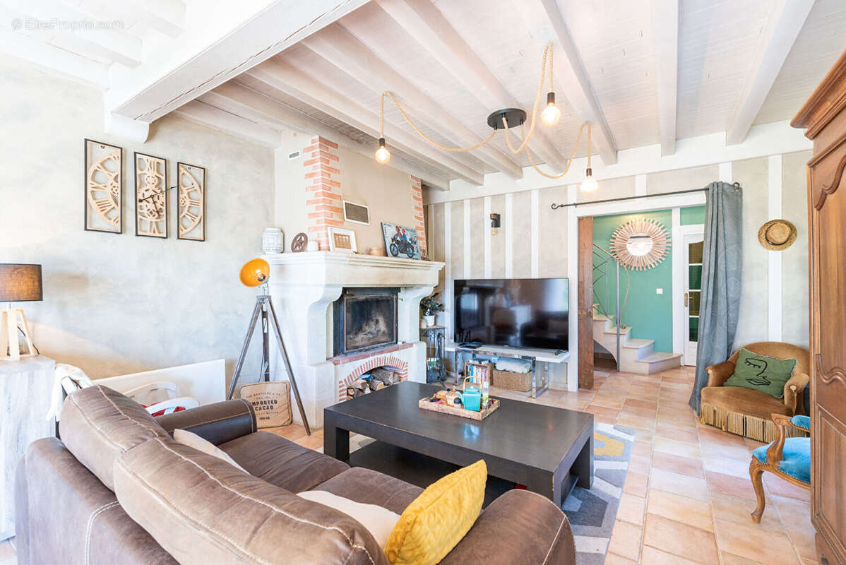 Maison à SAINT-JUSTIN