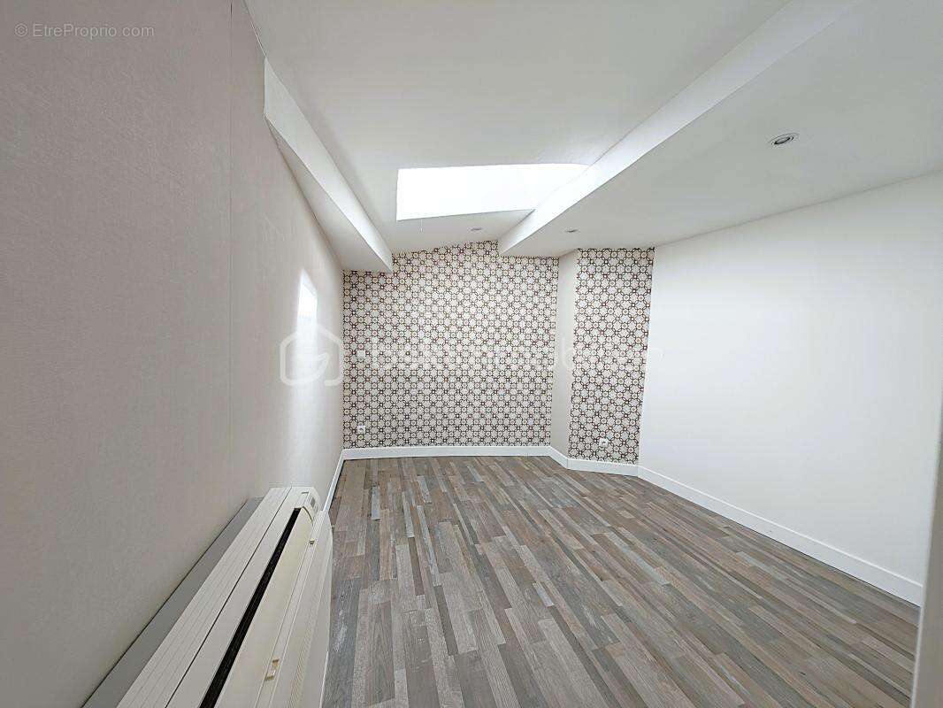 Situation exceptionnelle, tout à pied, Maison 6 pièces 104 m² surface au sol. terrain de 156 m² - photo 11