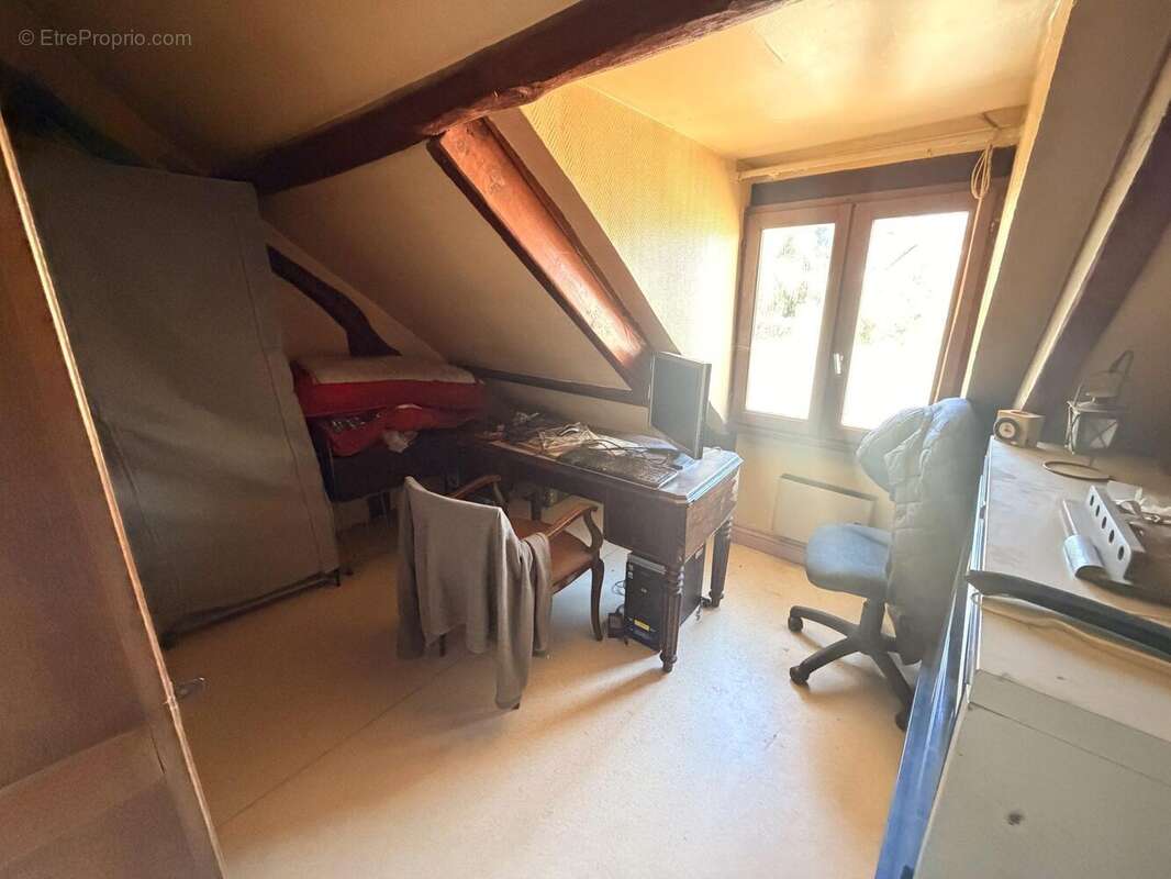 Maison 114 m² à Angervilliers  - photo 7