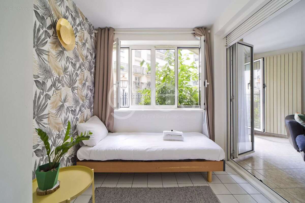 Appartement à PARIS-11E