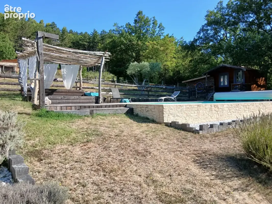 Volonne – propriété d’exception 3,5 ha – 3 habitations – piscine chauffée – vue montagnes - photo 11
