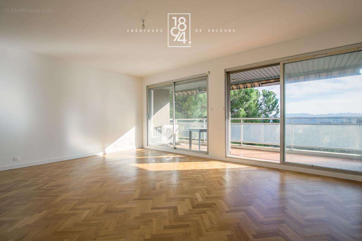 Appartement à AIX-EN-PROVENCE