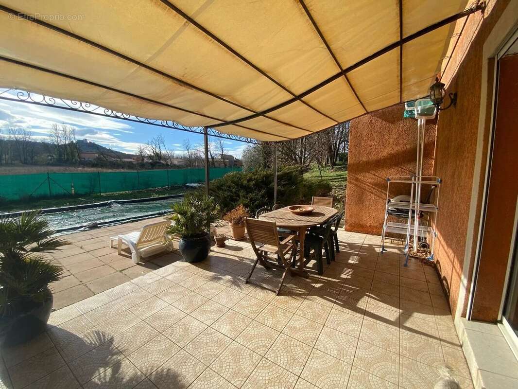 Maison à FORCALQUEIRET