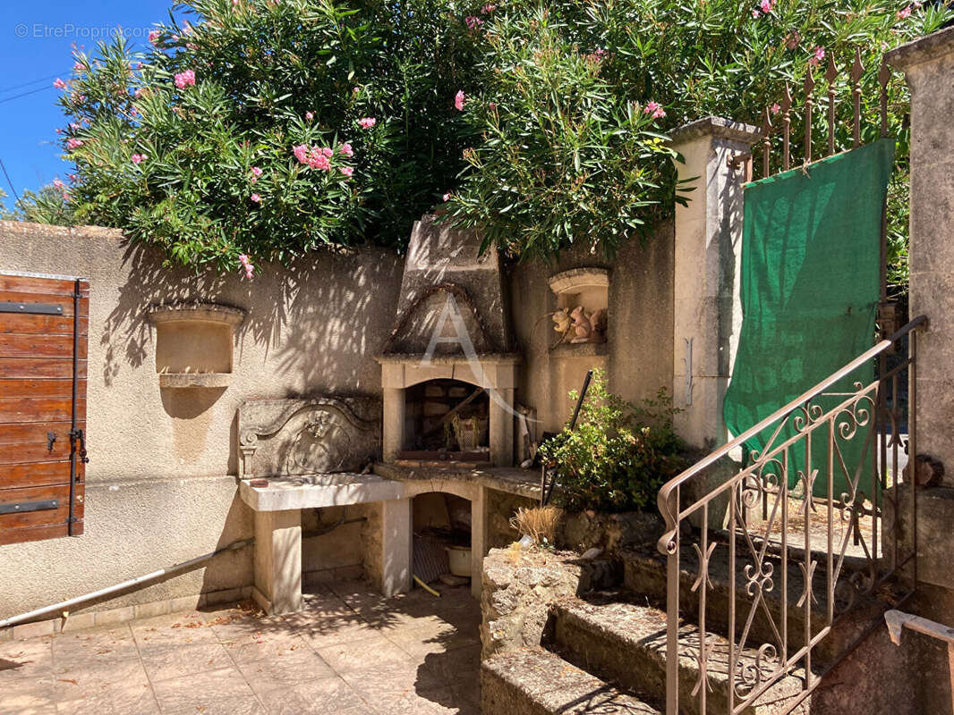 Maison à MALLEMORT