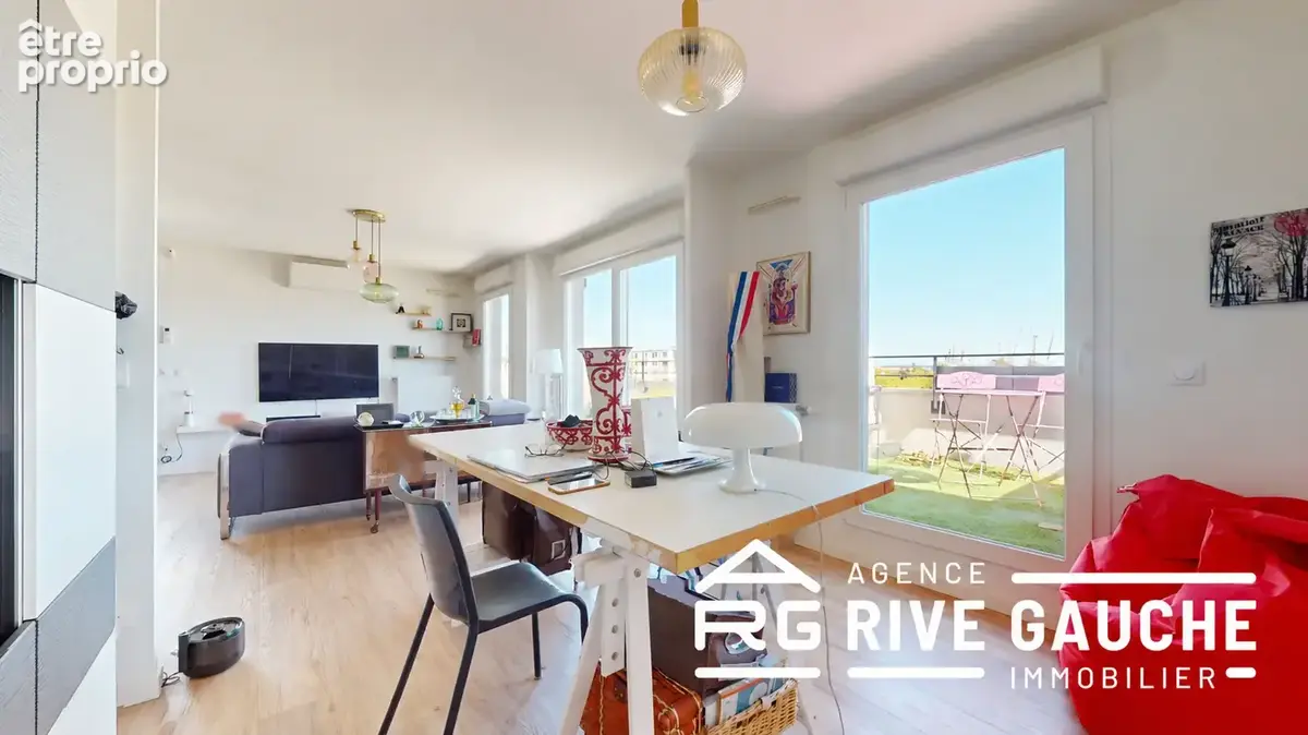 Appartement T3/T4 en dernier étage avec toit-terrasse de 47 m2 et vue exceptionnelle - photo 8