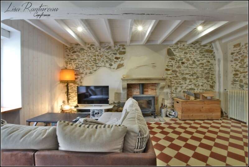Maison à MONTAIGU