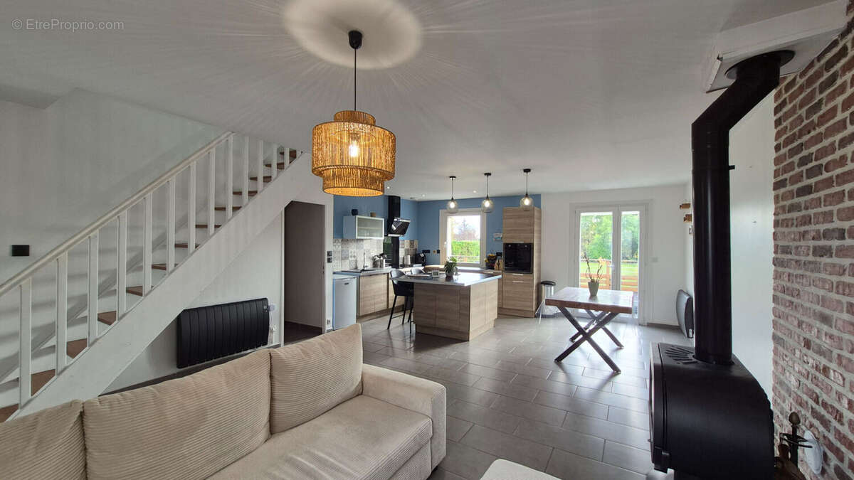 Maison à HENIN-BEAUMONT