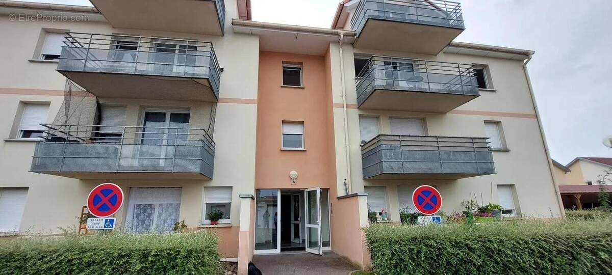 Appartement à GOLBEY