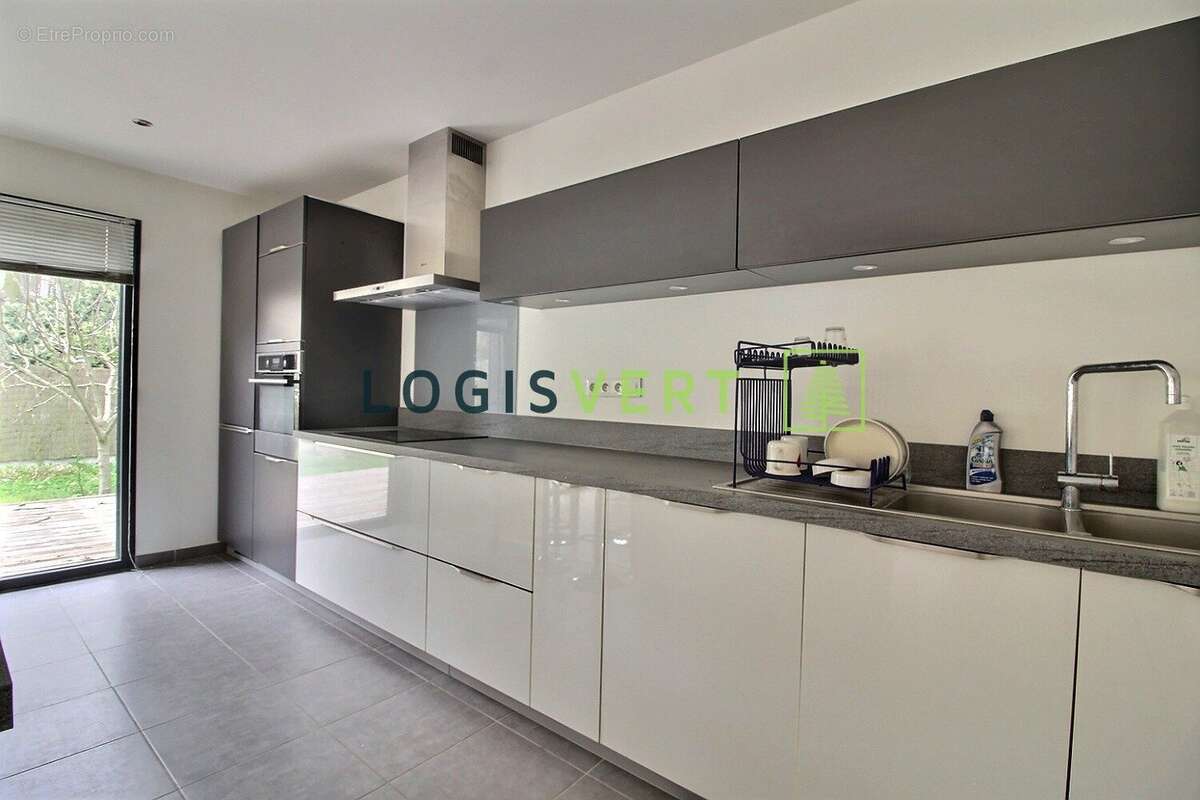 Maison à VILLEBON-SUR-YVETTE