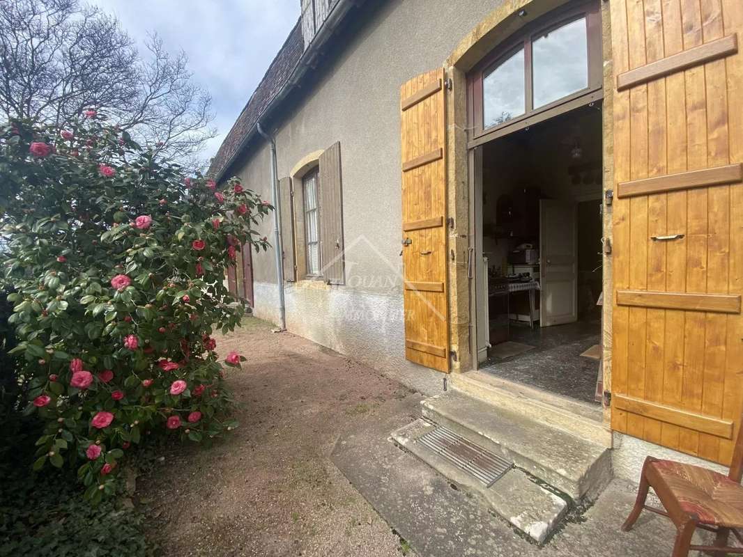 Maison à PIERREFITTE-SUR-LOIRE