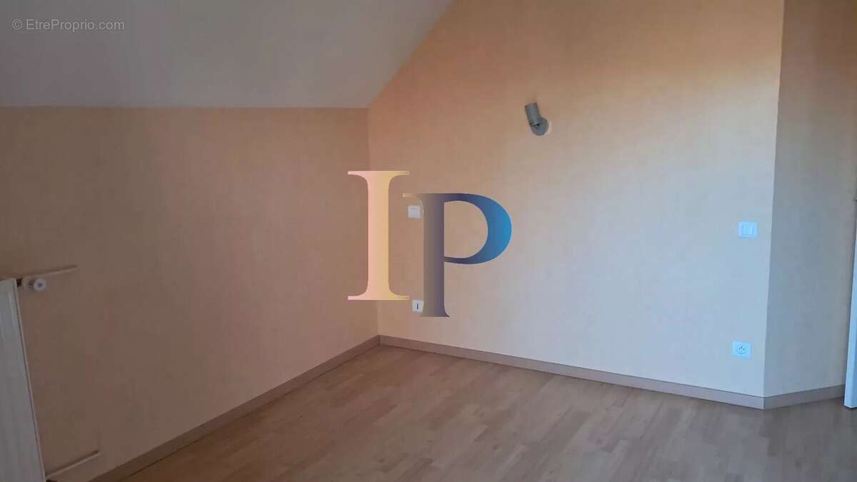 Maison à PARAY-LE-MONIAL