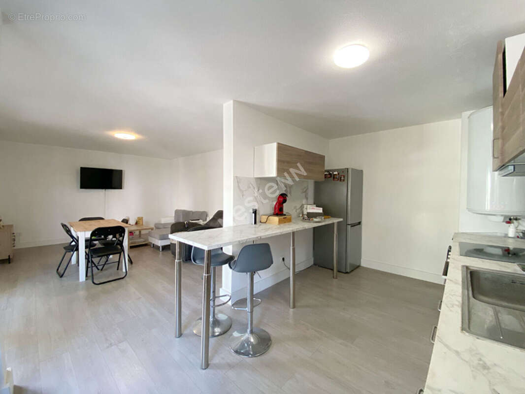 Appartement à HYERES