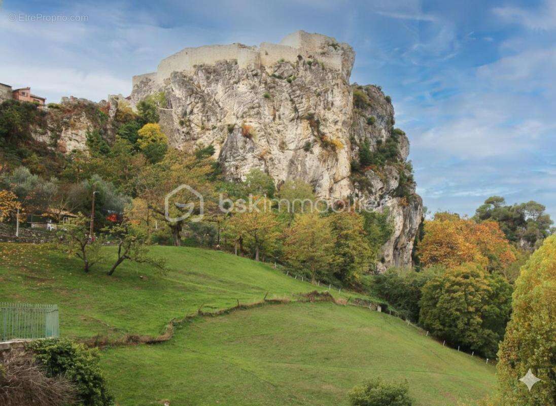 Appartement à GILETTE