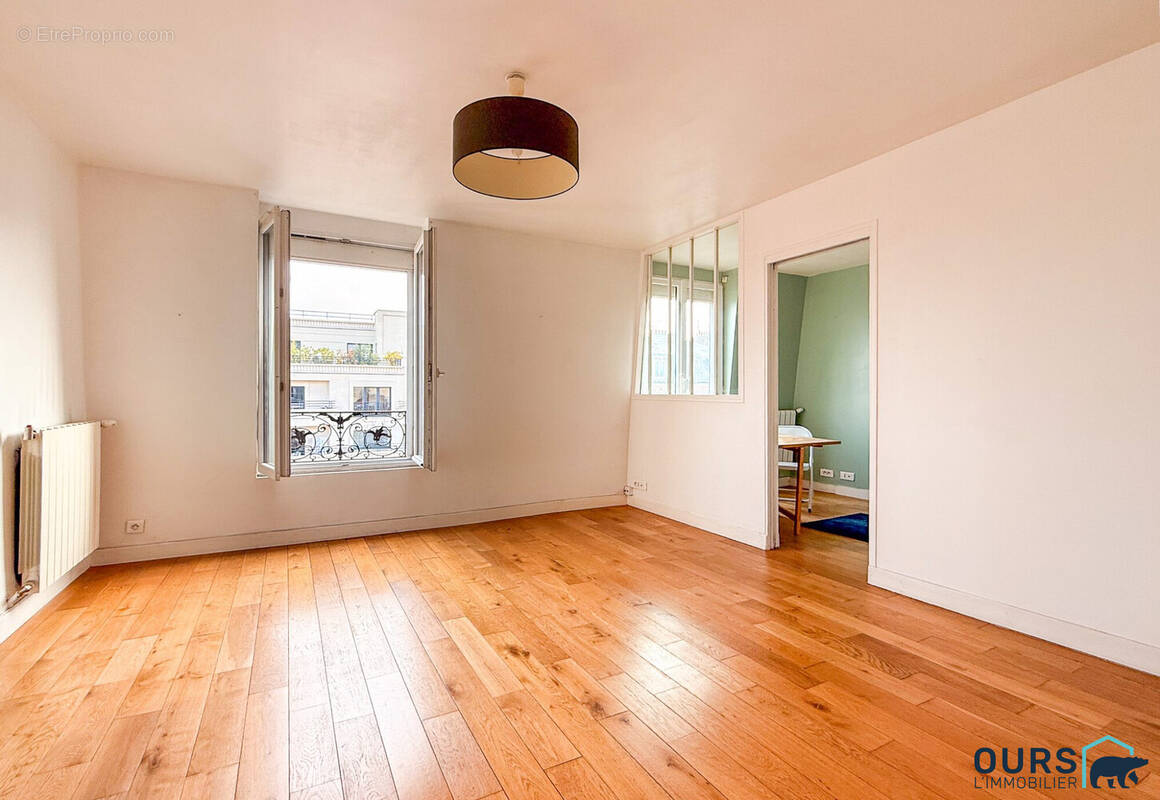 Appartement à SAINT-OUEN