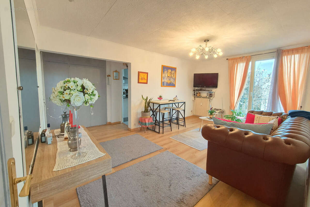 Appartement à EAUBONNE