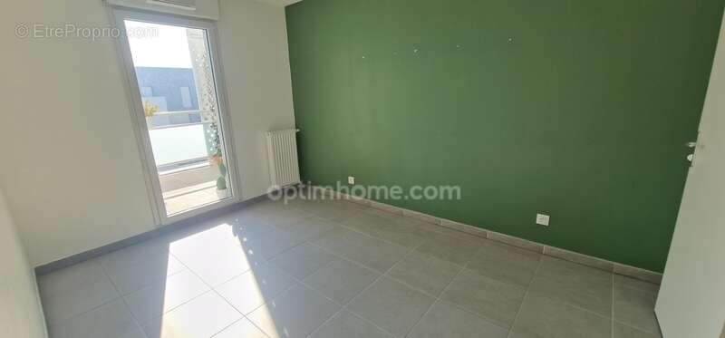 Appartement 80 m² à Istres  - photo 8